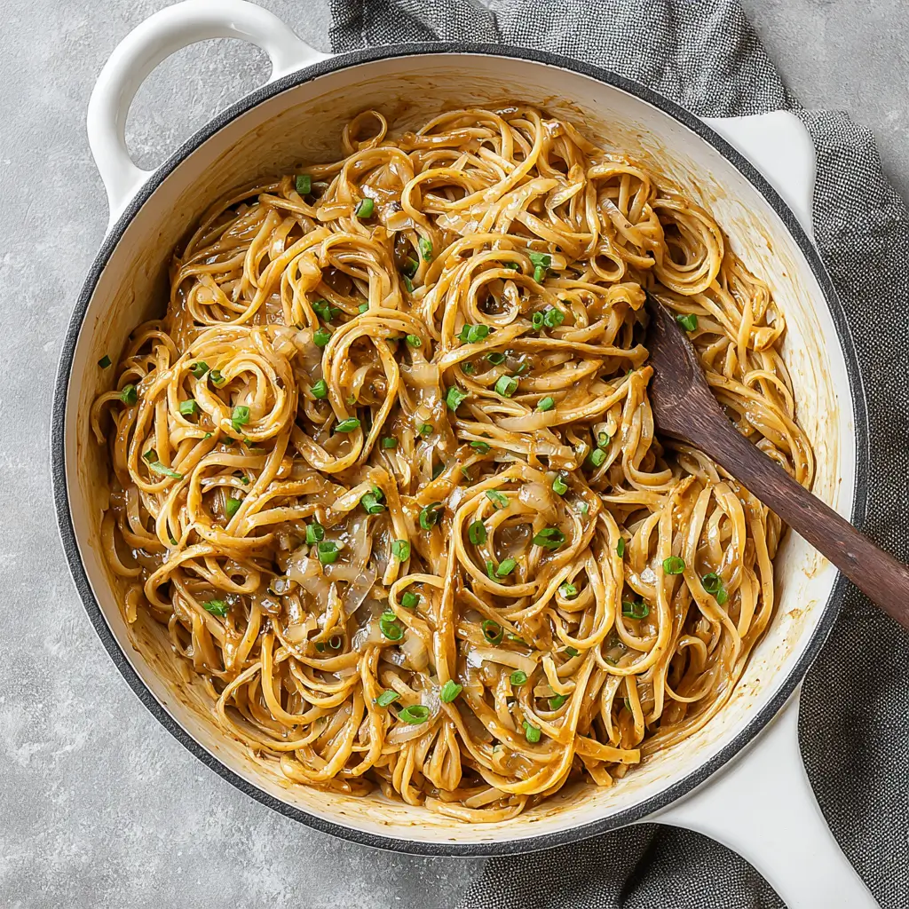 Gluten Free One-Pot French Onion Pasta That’s Rich, Cozy & Ready Fast