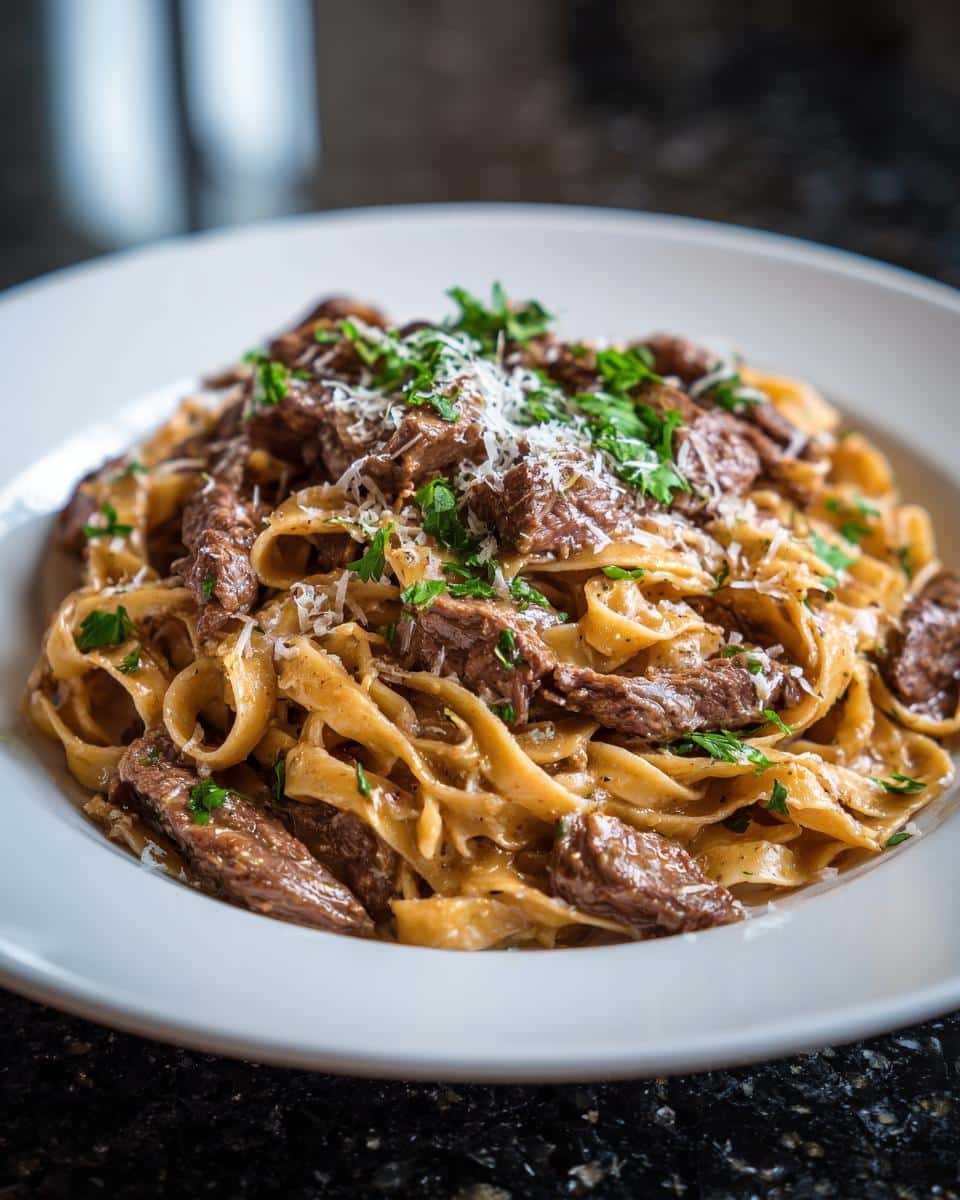 Garlic Butter Steak Pasta - detail 1